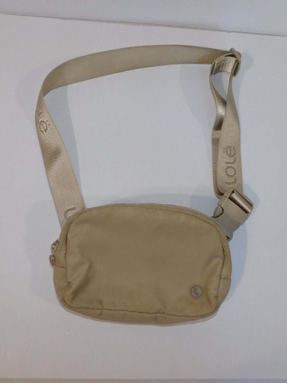 Lole Tan Champaign Soft Crossbody Waist Belt Fanny Bag Pack Adjustable